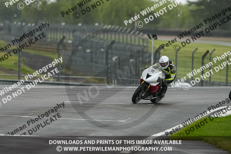 donington no limits trackday;donington park photographs;donington trackday photographs;estoril;event digital images;motorbikes;no limits;no limits trackdays;peter wileman photography;portugal;trackday;trackday digital images;trackday photos